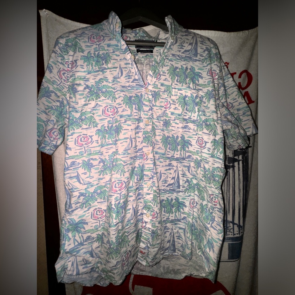 Beach Pattern Slim-Fit Button Down